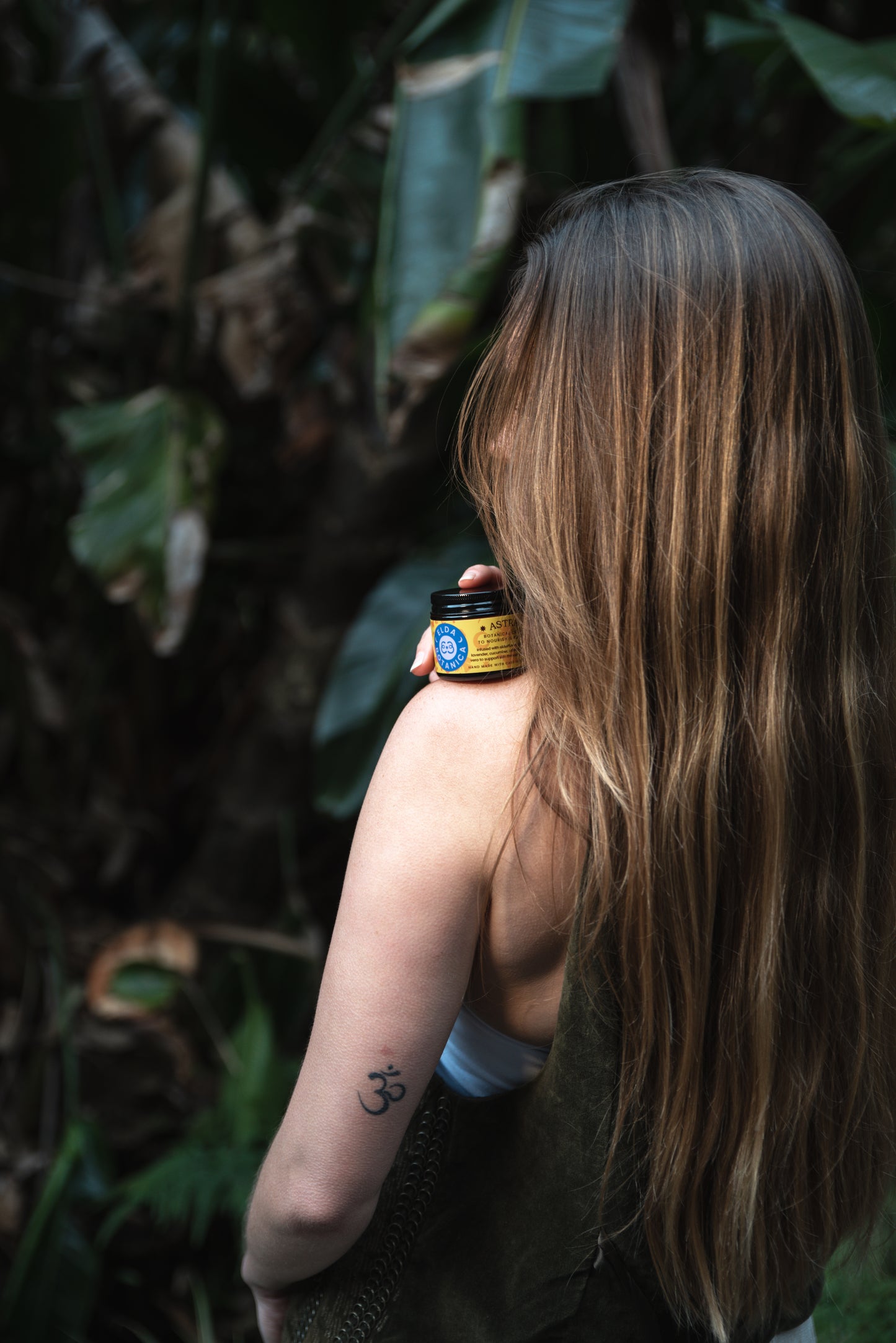 Astra Botanical Cream